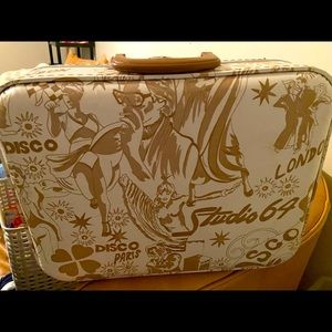 Studio 64 70’s suitcase Vintage 15X13 medium sz